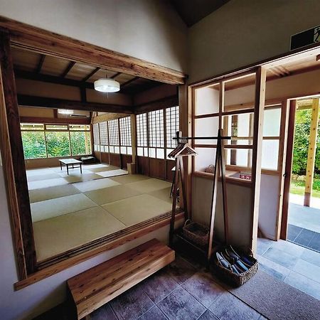 琉球古民家 蒼 Appartement Motobu Buitenkant foto