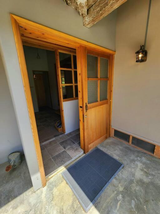 琉球古民家 蒼 Appartement Motobu Buitenkant foto