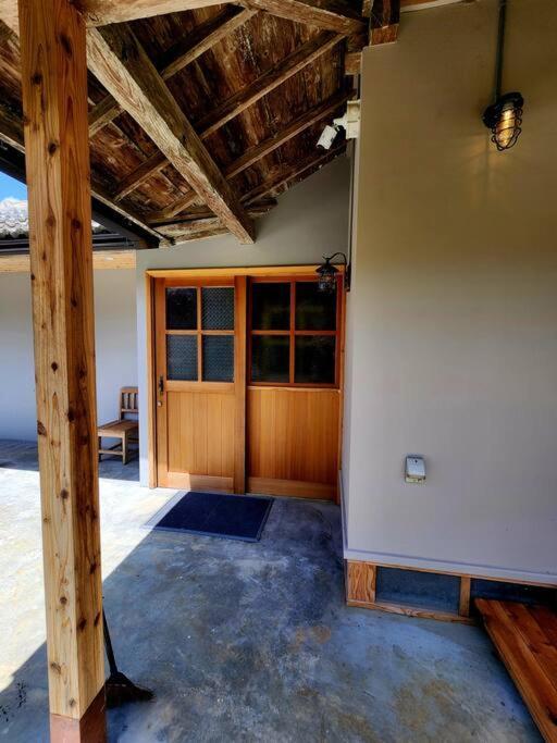 琉球古民家 蒼 Appartement Motobu Buitenkant foto