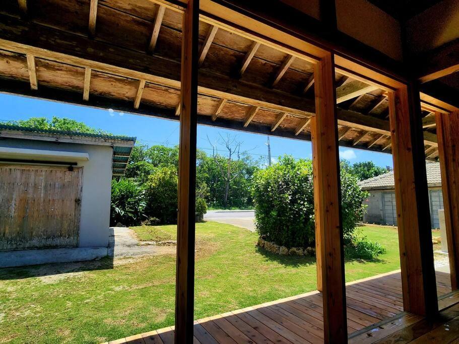 琉球古民家 蒼 Appartement Motobu Buitenkant foto